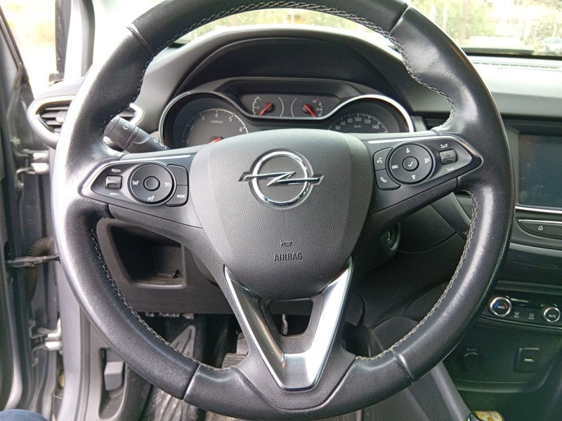 Opel Crossland nuova a Catania (13)