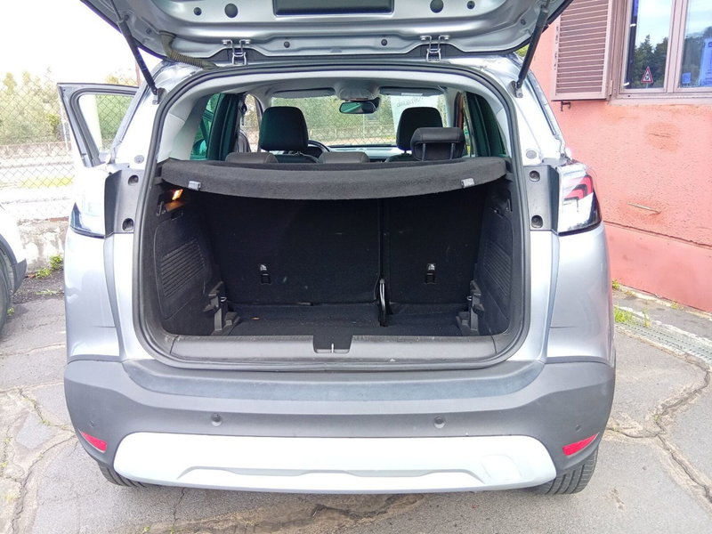 Opel Crossland nuova a Catania (19)