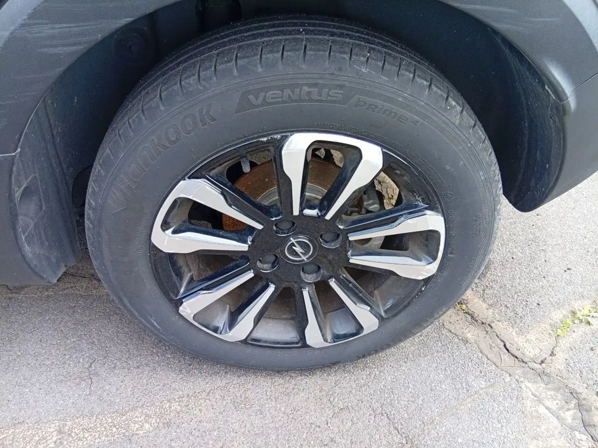 Opel Crossland nuova a Catania (8)