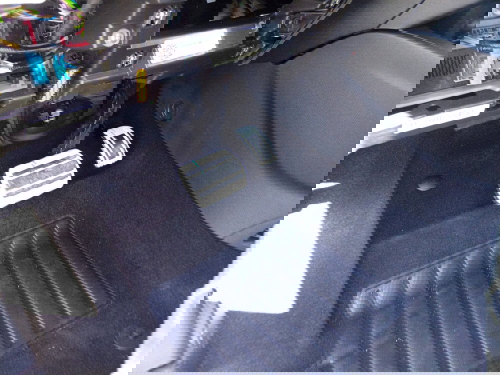 Opel Corsa nuova a Catania (14)