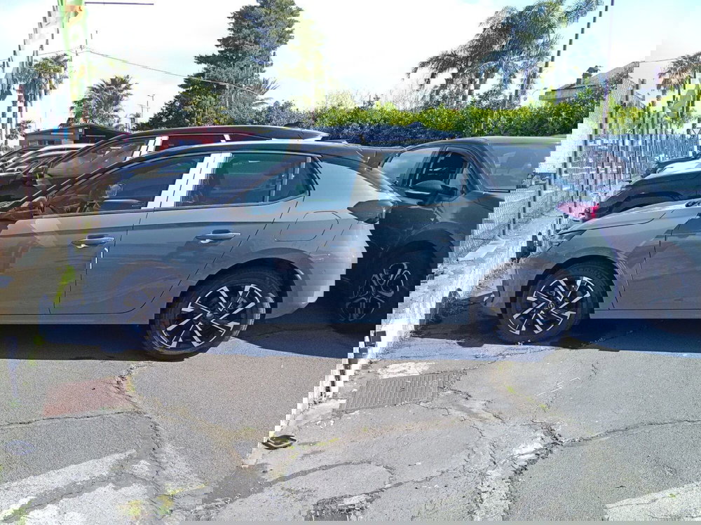 Opel Corsa nuova a Catania (2)