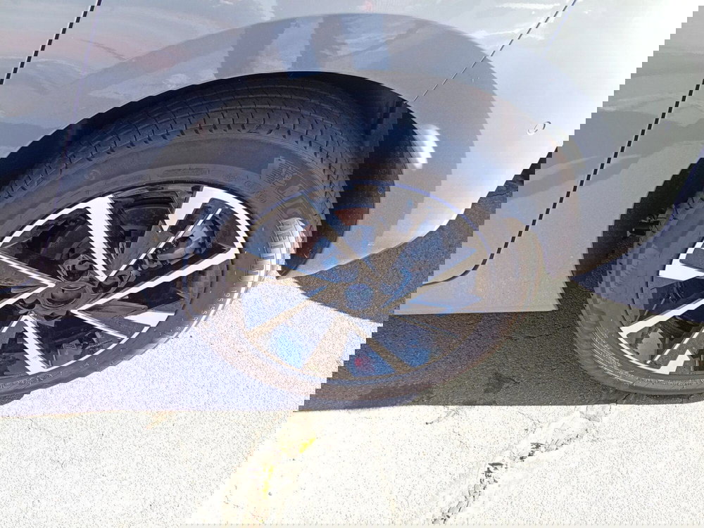 Opel Corsa nuova a Catania (7)