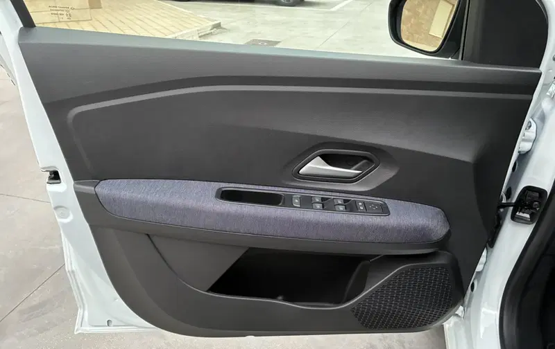 Dacia Sandero Streetway nuova a Frosinone (9)