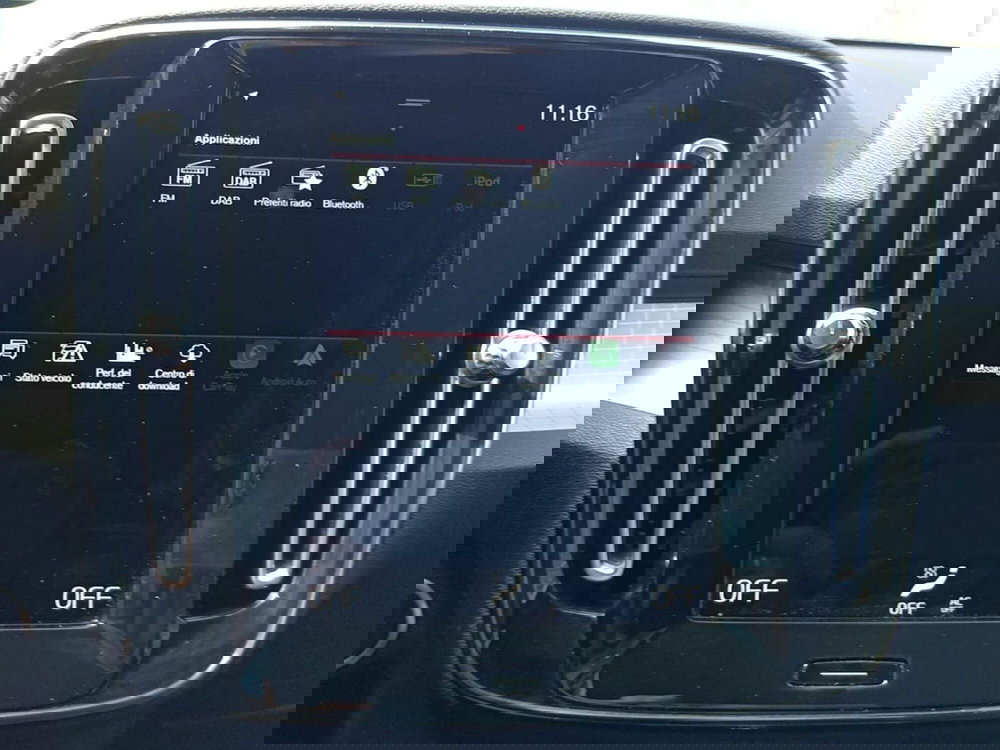 Volvo XC40 usata a Bari (18)