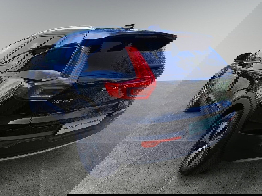 Volvo XC40 usata a Bari (2)