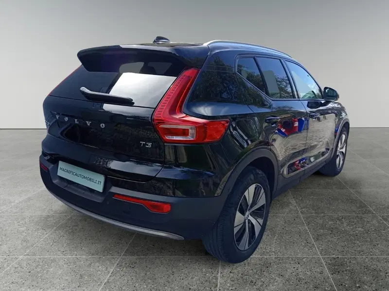 Volvo XC40 usata a Bari (20)