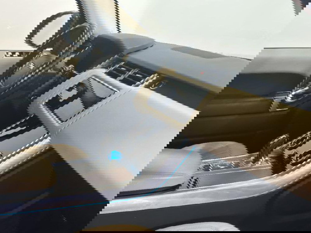 Land Rover Range Rover Sport usata a Venezia (8)