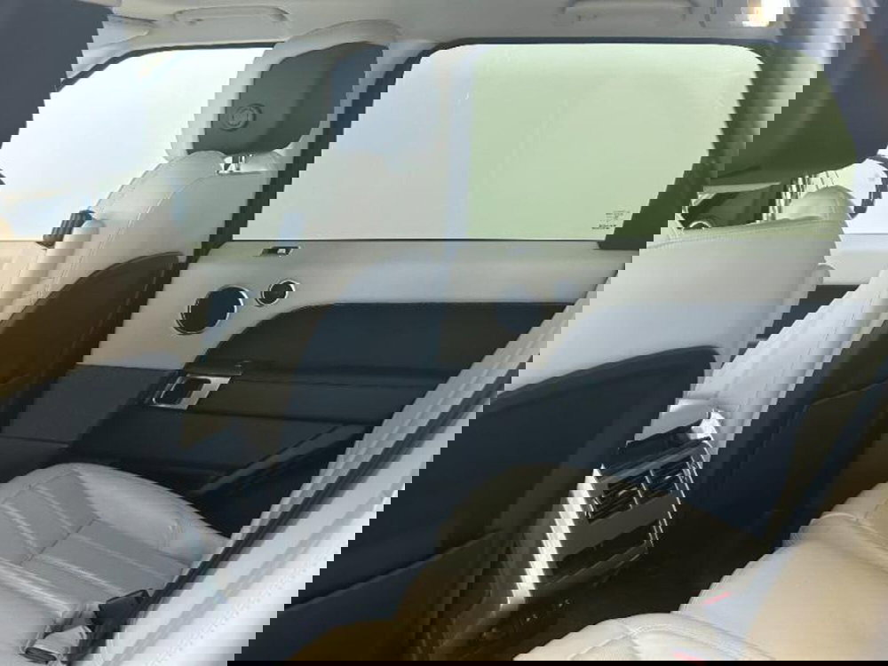 Land Rover Range Rover Sport usata a Venezia (9)