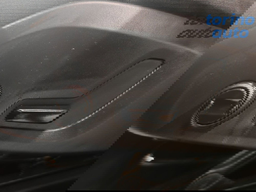 Volvo XC60 usata a Torino (10)