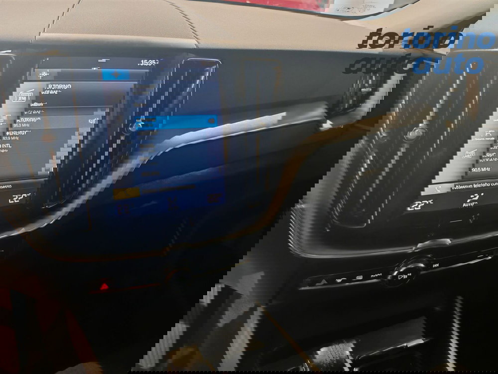 Volvo XC60 usata a Torino (12)