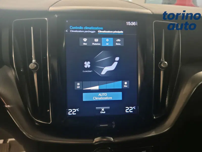 Volvo XC60 usata a Torino (17)