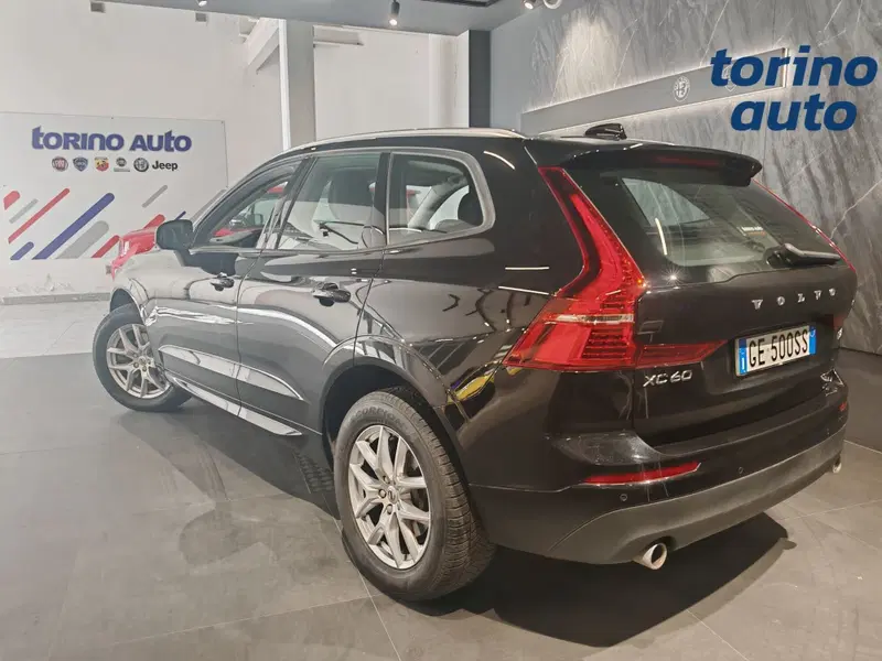Volvo XC60 usata a Torino (4)