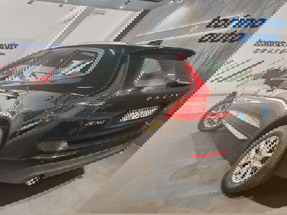 Volvo XC60 usata a Torino (4)