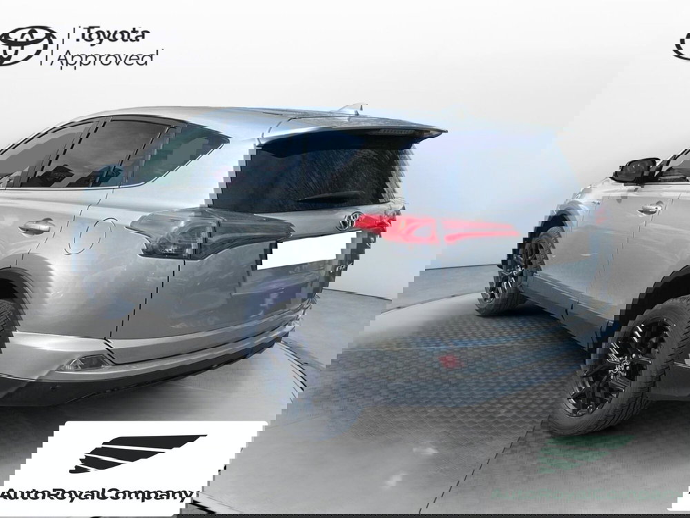 Toyota Rav4 usata a Roma (4)