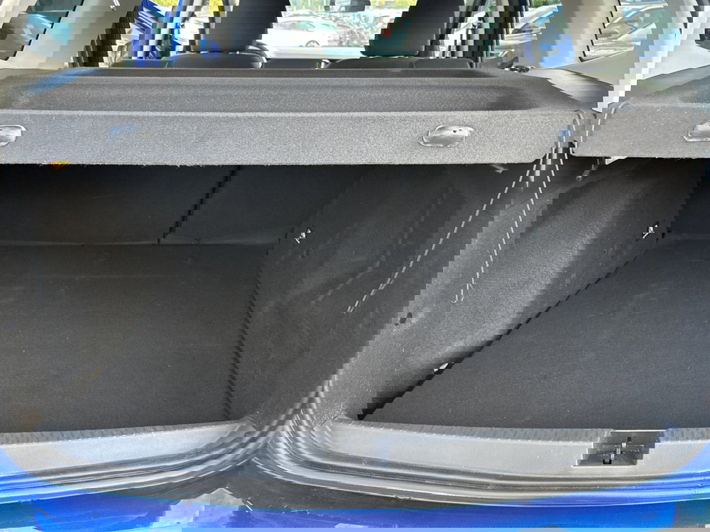 Dacia Duster usata a Latina (10)