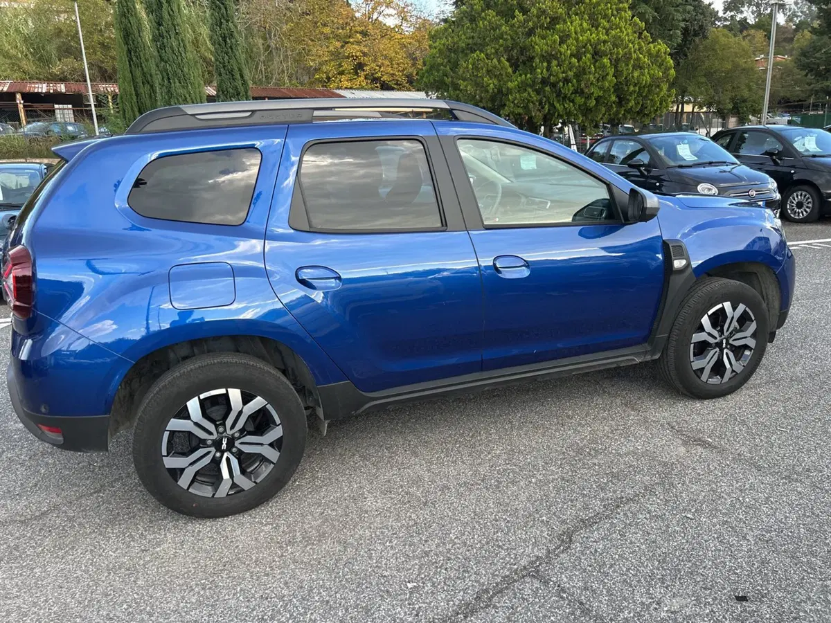 Dacia Duster usata a Latina (6)