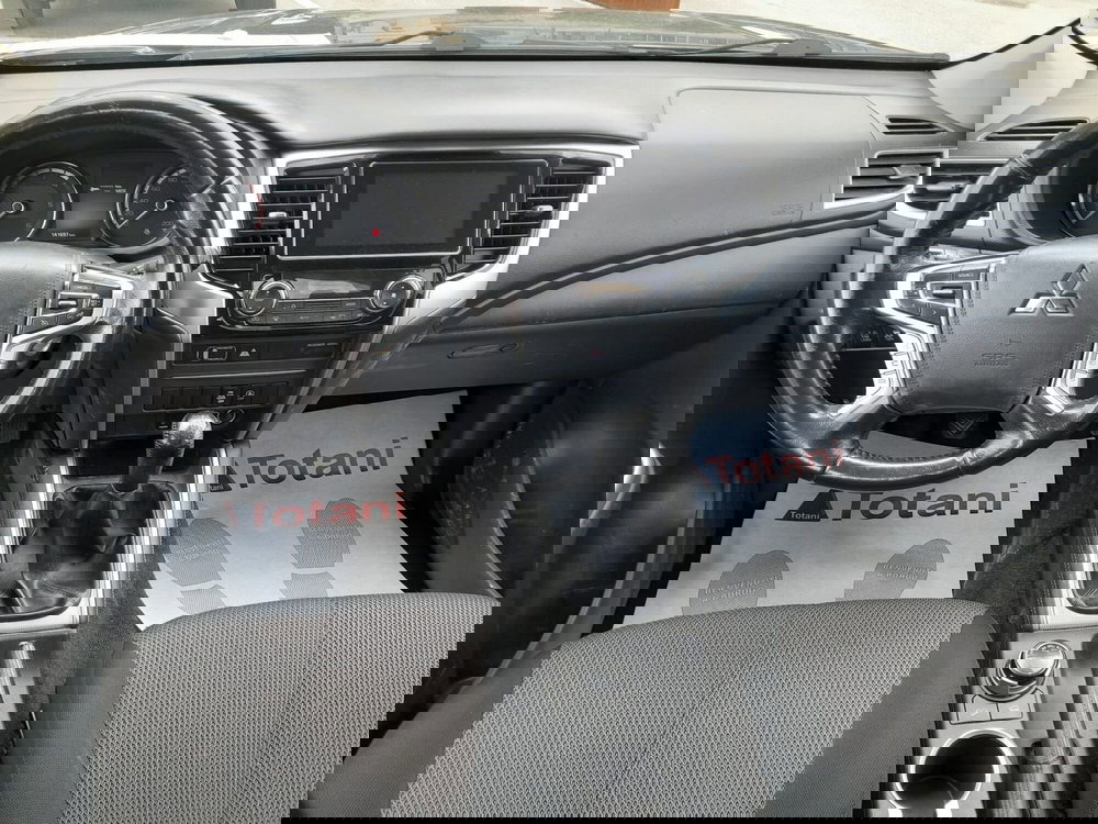 Mitsubishi L200 usata a L'Aquila (13)