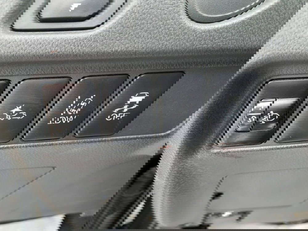 Mitsubishi L200 usata a L'Aquila (14)