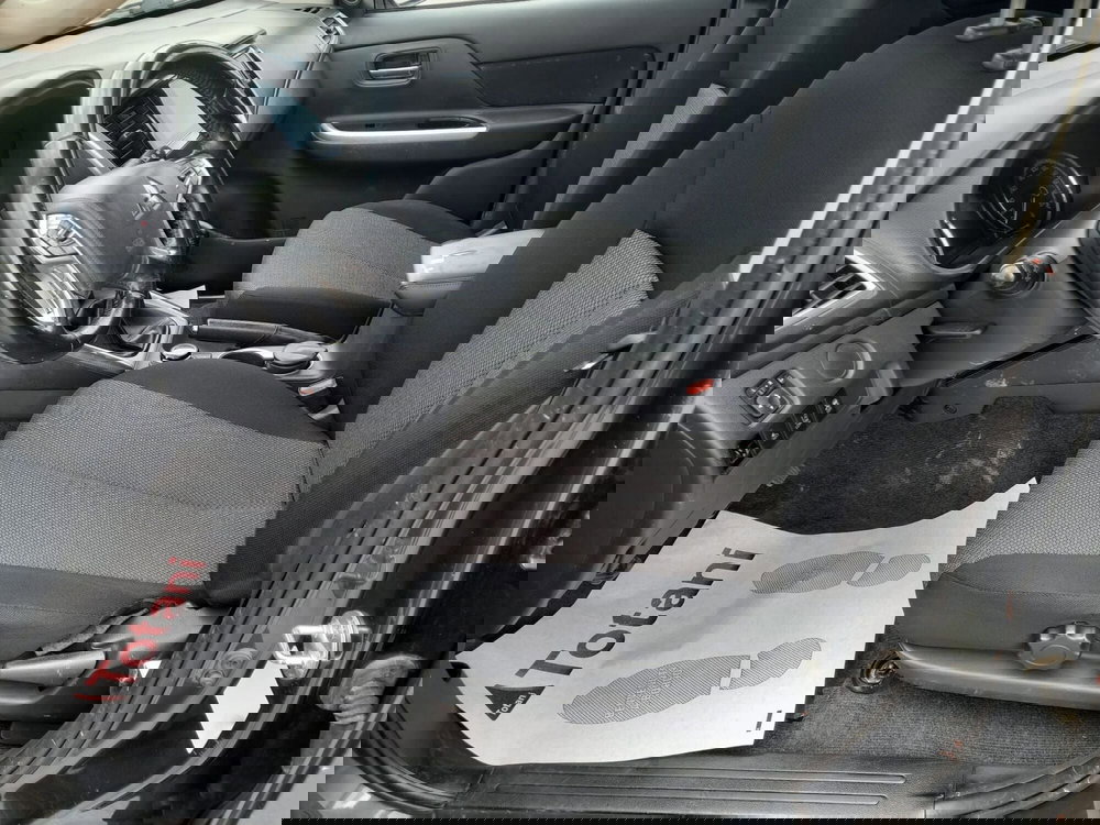 Mitsubishi L200 usata a L'Aquila (16)