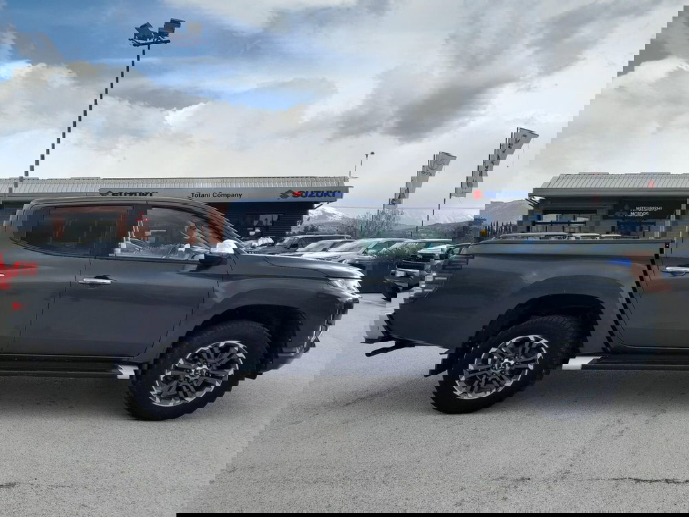 Mitsubishi L200 usata a L'Aquila (7)