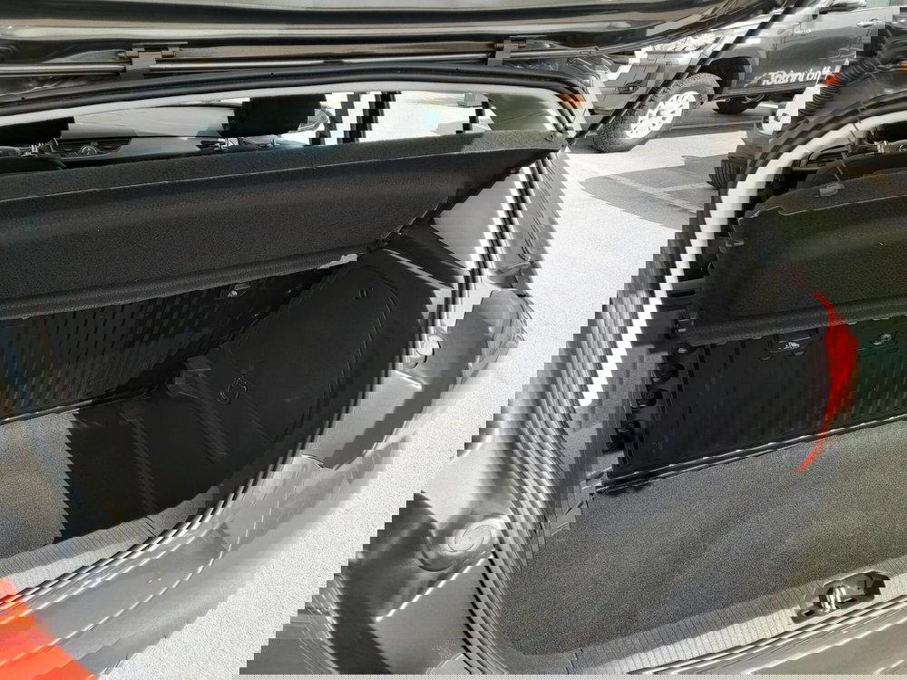 Opel Corsa usata a L'Aquila (10)