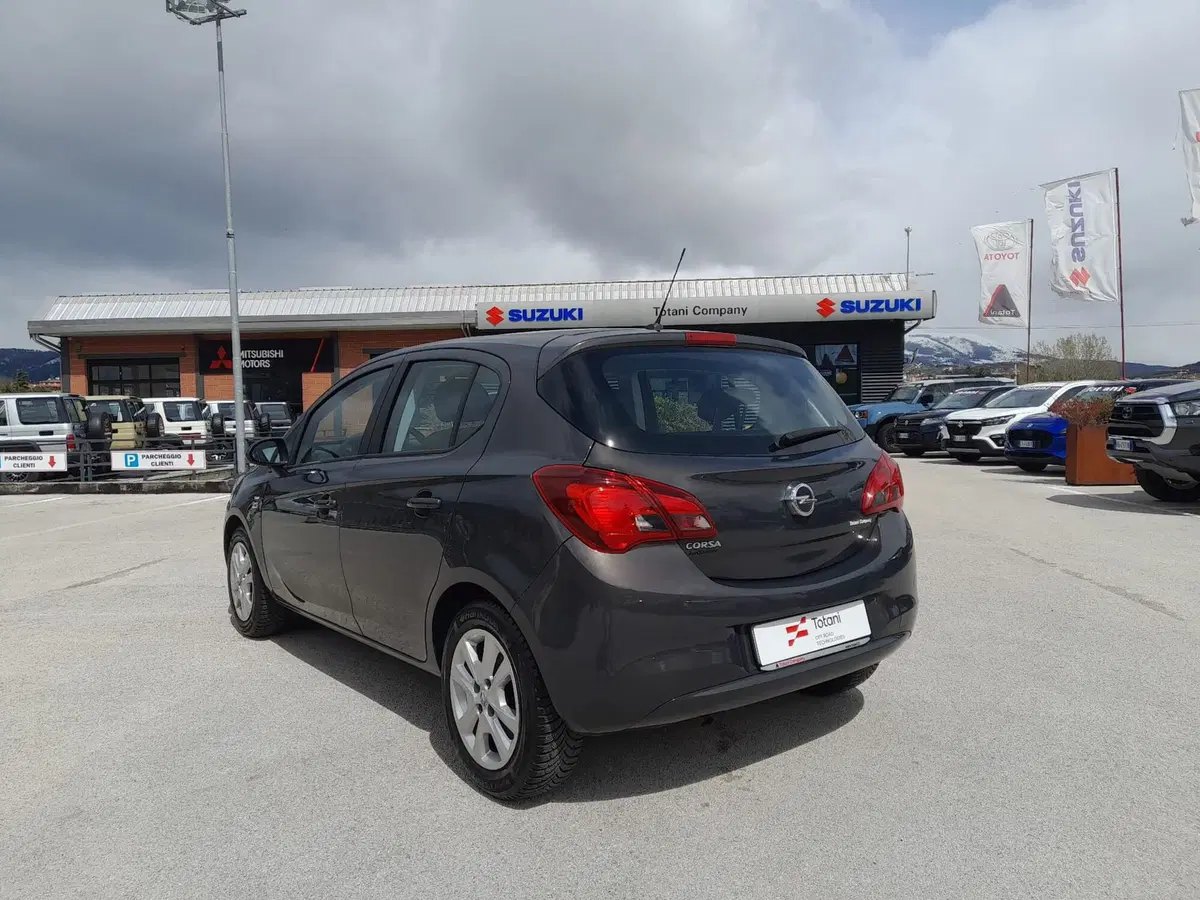 Opel Corsa usata a L'Aquila (6)