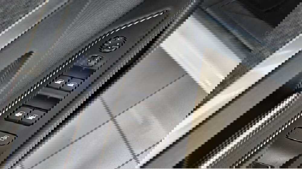 Peugeot 3008 usata a Padova (13)