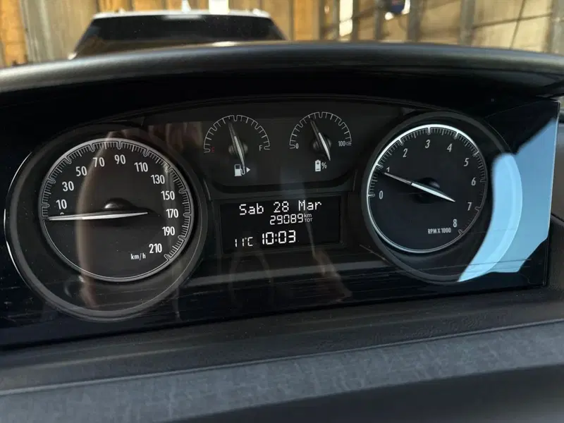 Lancia Ypsilon usata a Reggio Calabria (8)