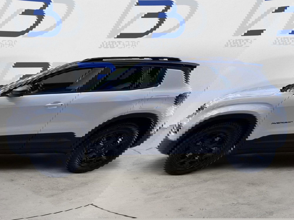 Jeep Avenger usata a Milano (2)