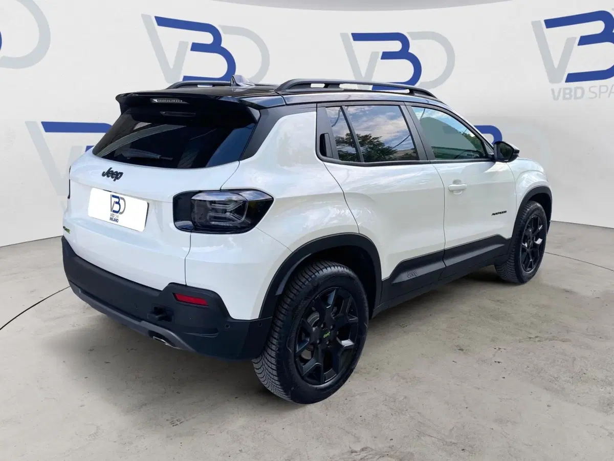 Jeep Avenger usata a Milano (5)