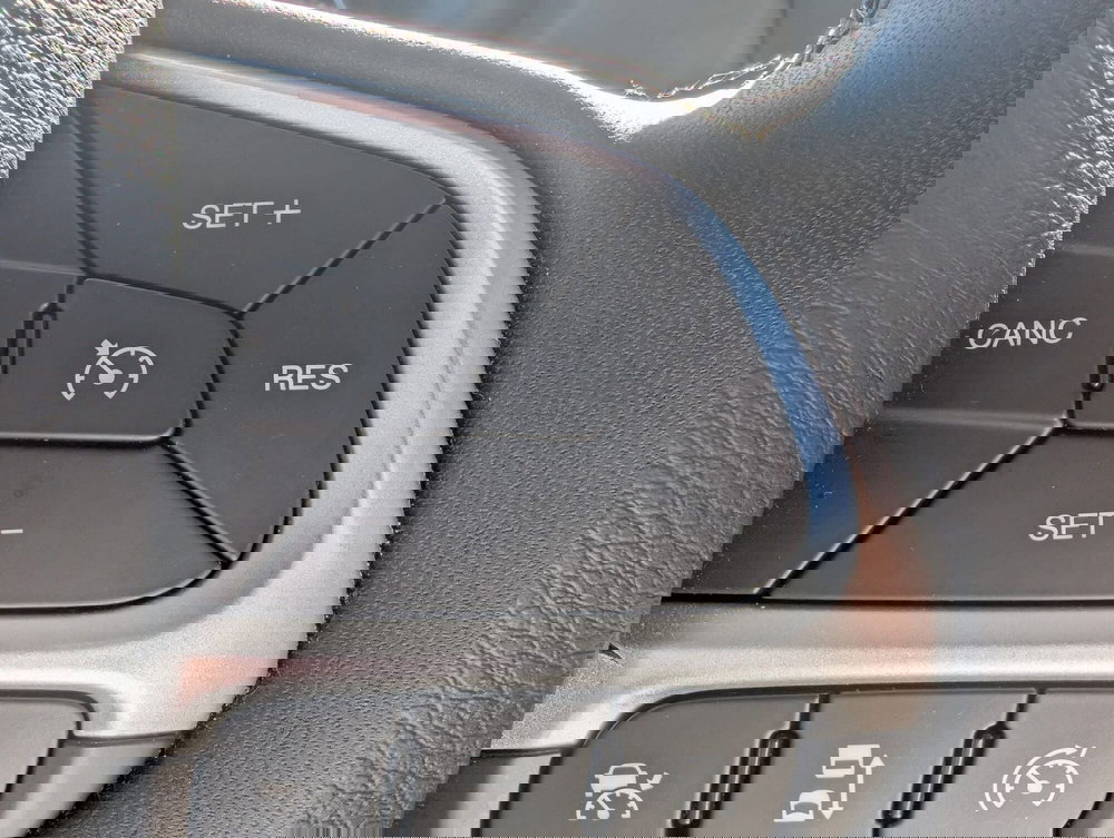 Jeep Renegade usata a Milano (15)