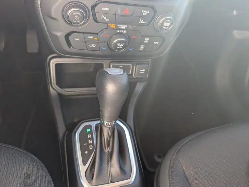 Jeep Renegade usata a Milano (17)