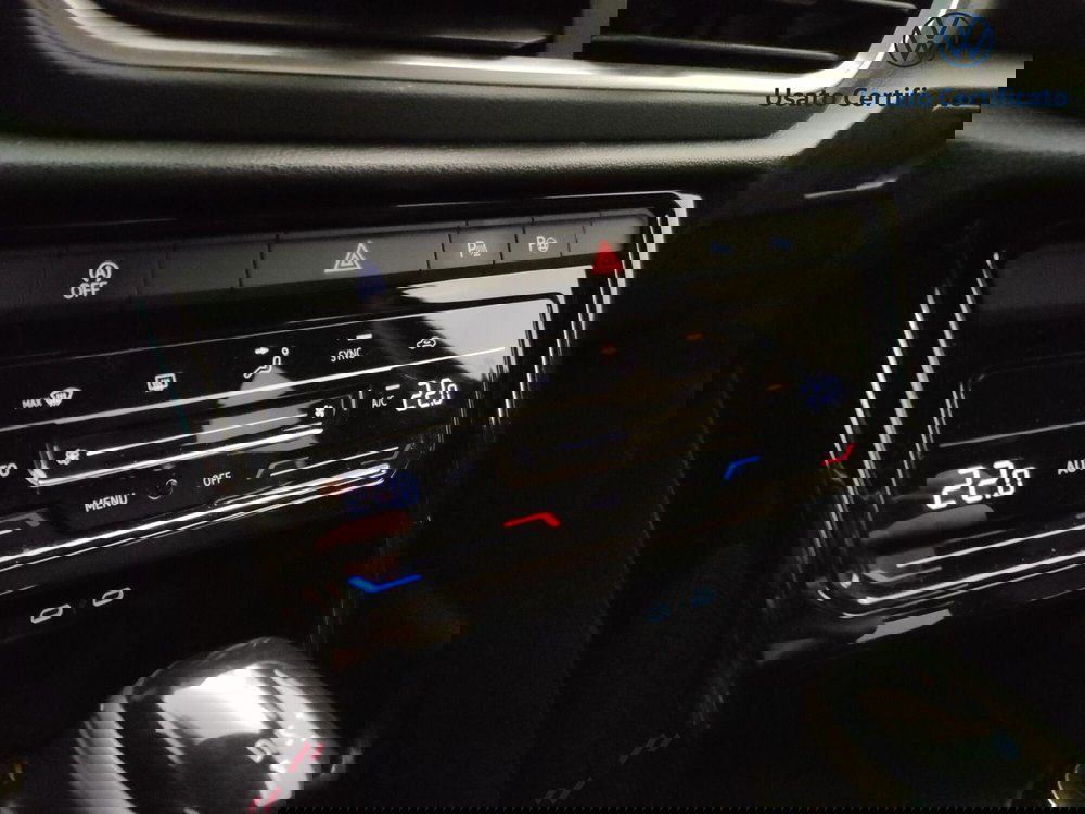 Volkswagen T-Roc usata a Varese (14)