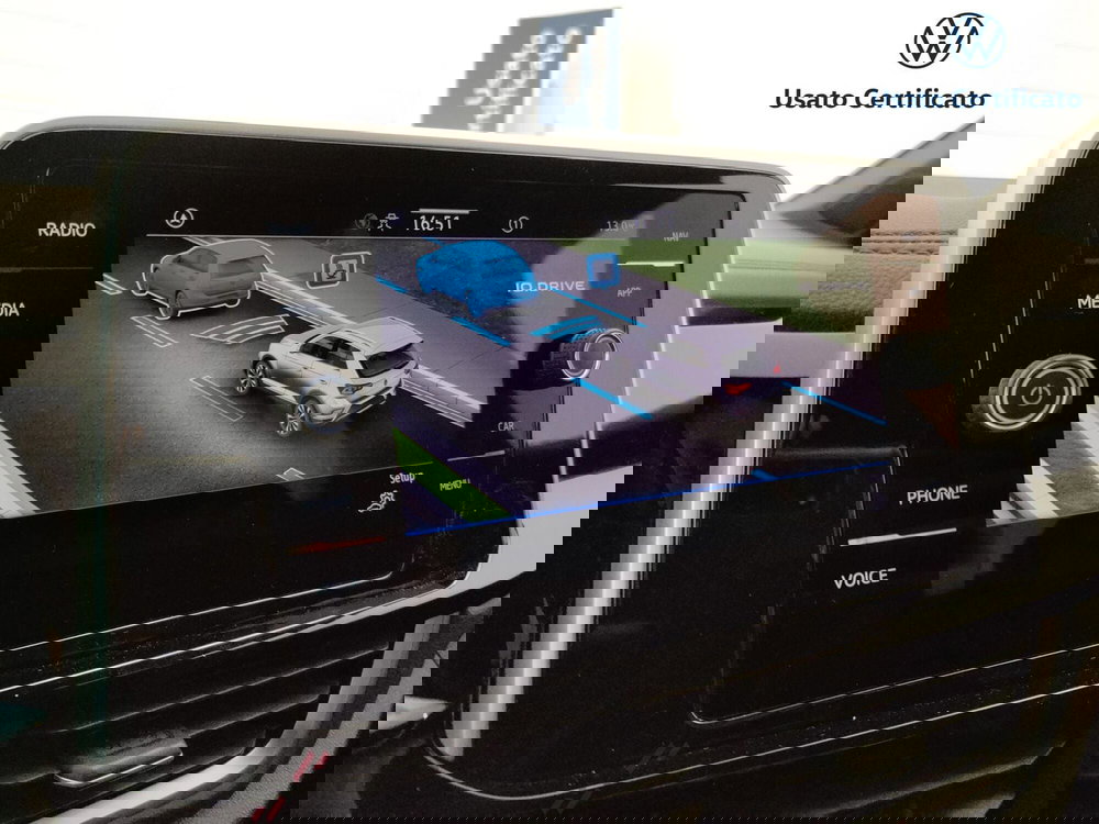 Volkswagen T-Roc usata a Varese (16)