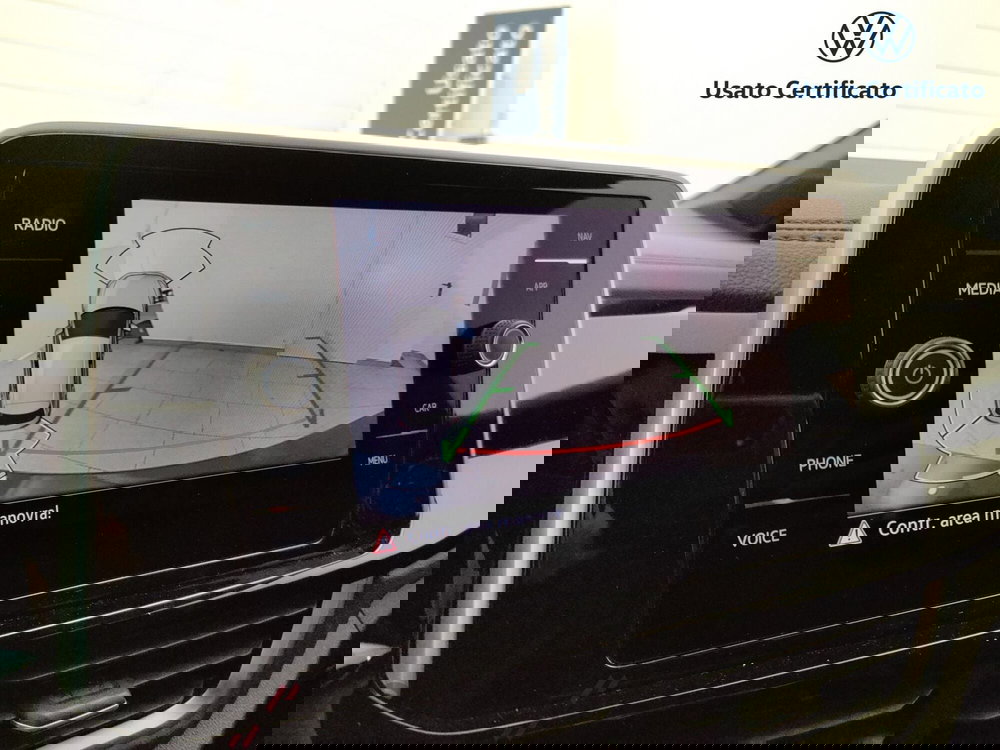 Volkswagen T-Roc usata a Varese (17)