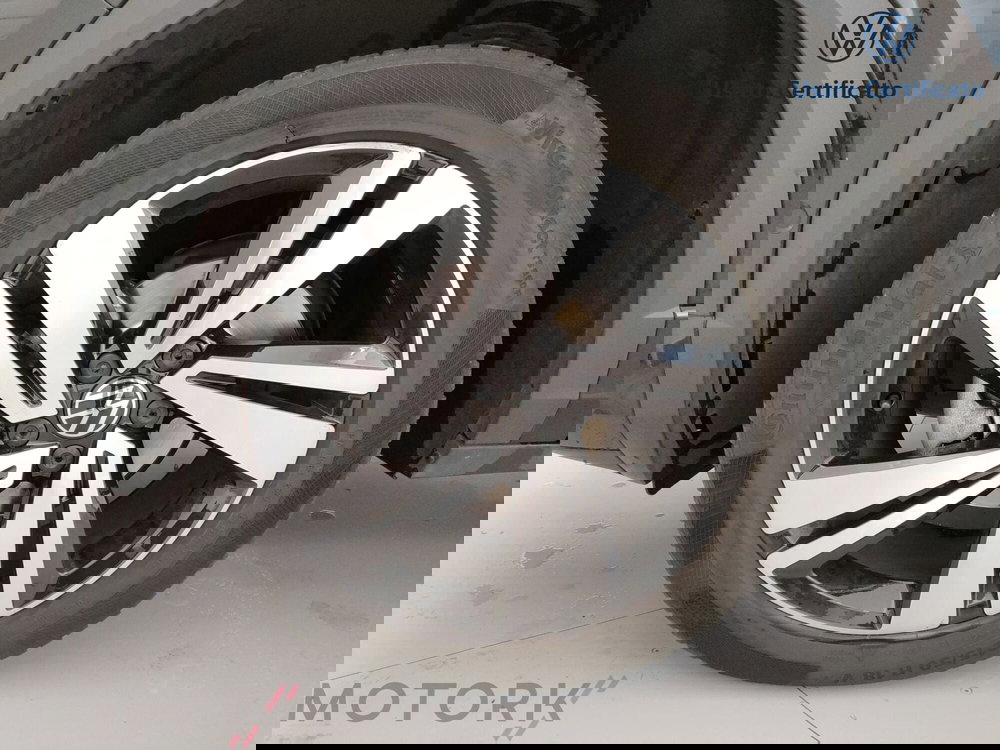 Volkswagen T-Roc usata a Varese (6)