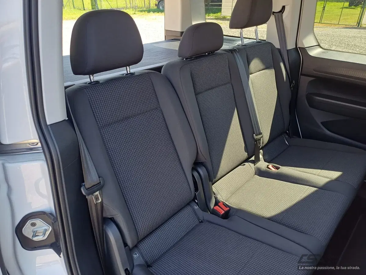 Volkswagen Veicoli Commerciali Caddy usata a Modena (14)