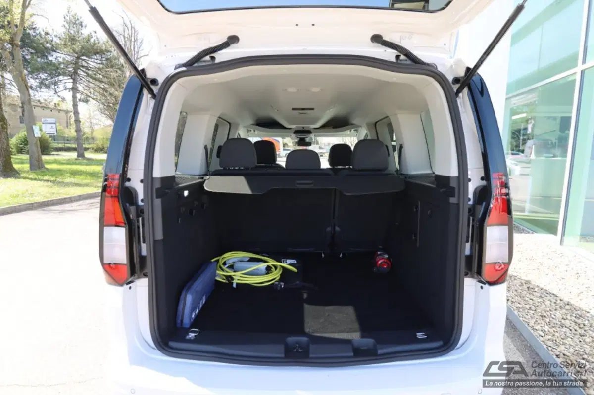 Volkswagen Veicoli Commerciali Caddy usata a Bologna (7)