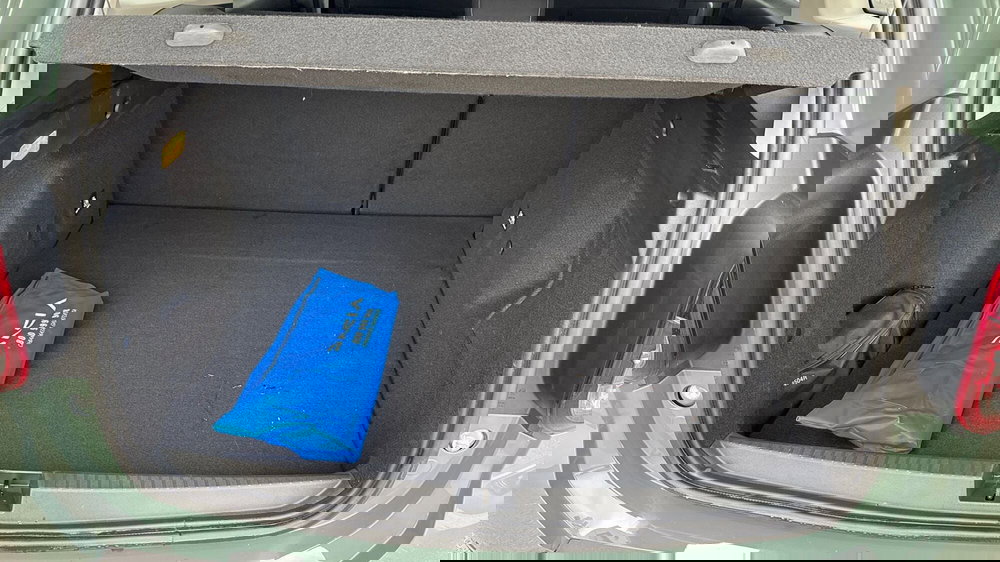 Dacia Duster usata a Padova (18)