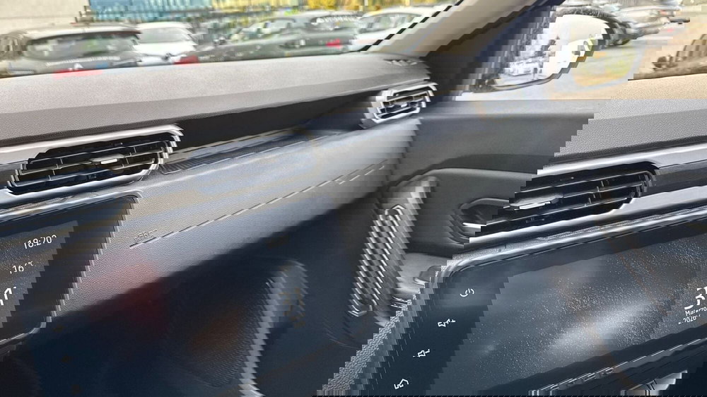 Dacia Duster usata a Padova (9)