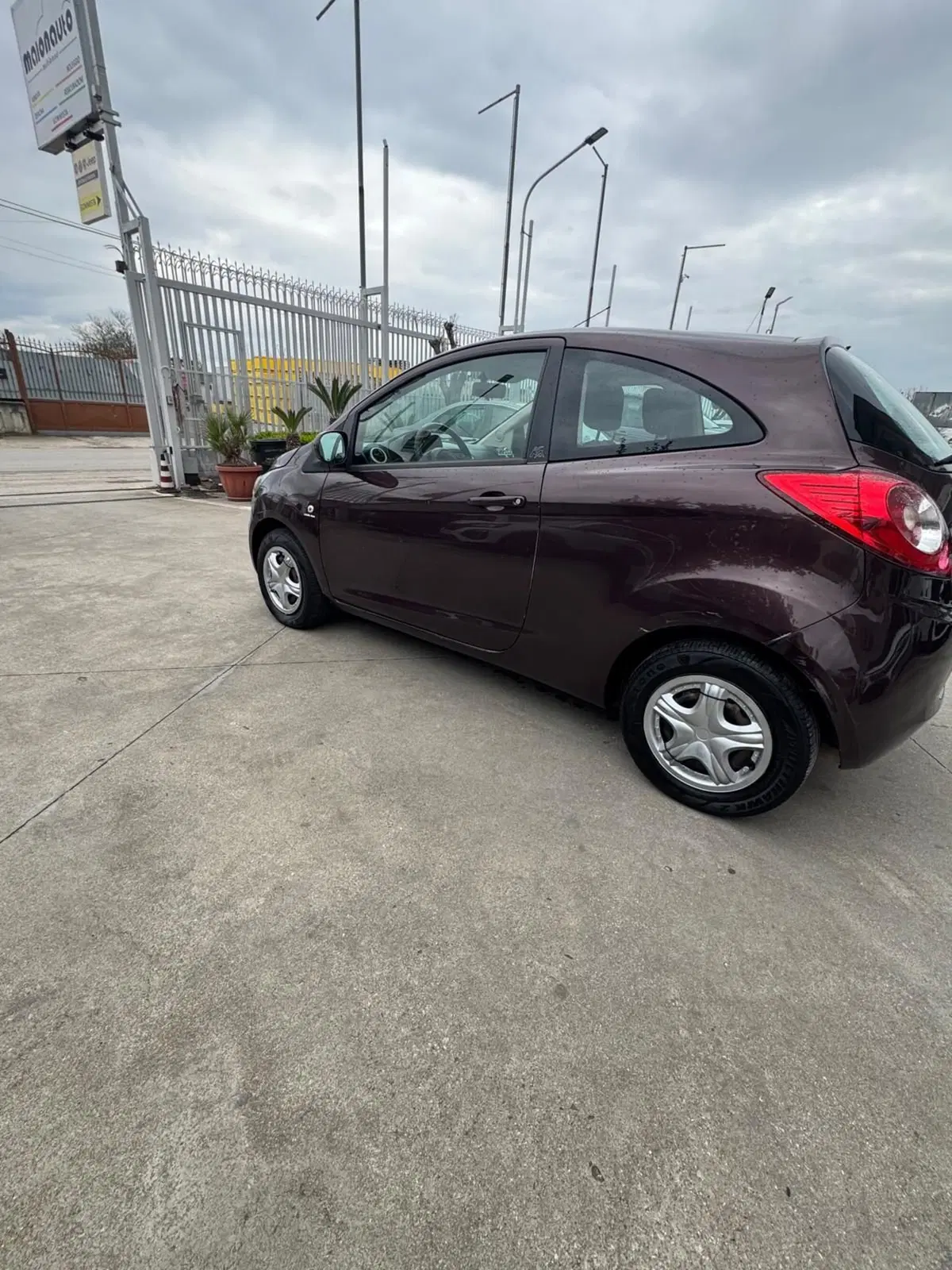 Ford Ka usata a Caserta (2)
