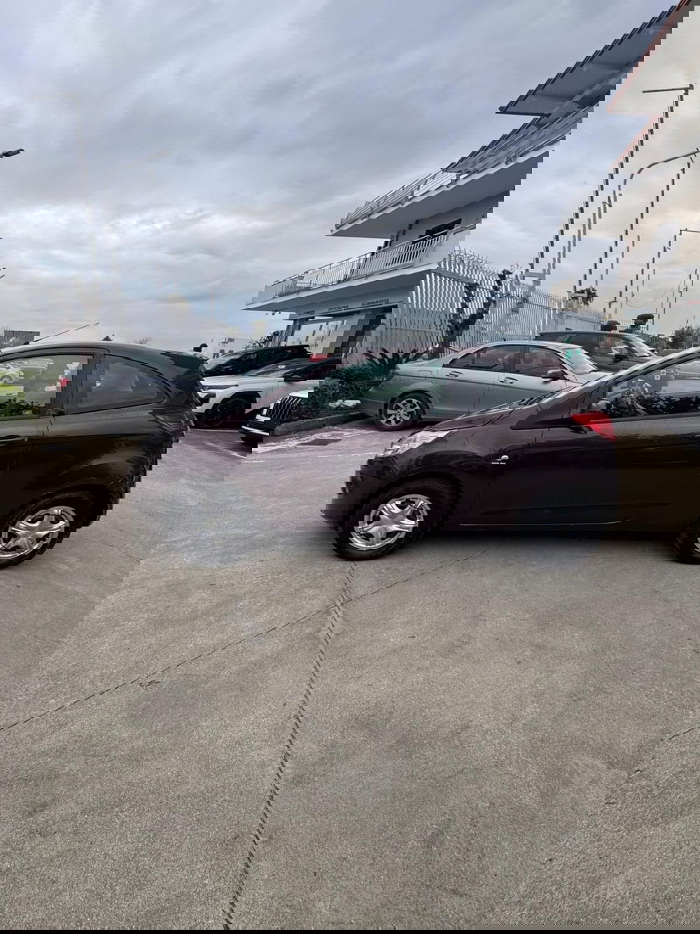 Ford Ka usata a Caserta (3)