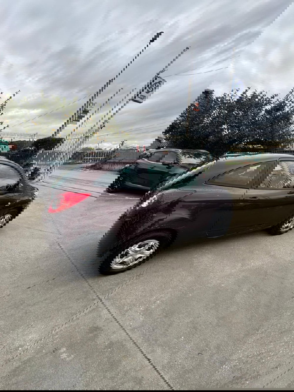 Ford Ka usata a Caserta (9)