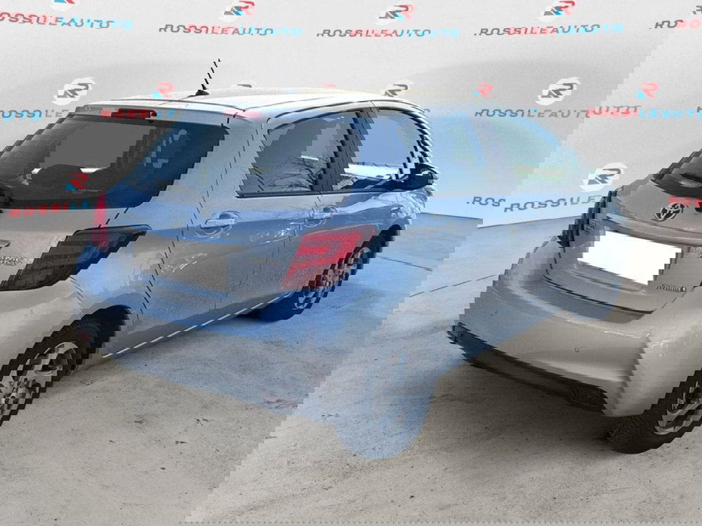 Toyota Yaris usata a Massa-Carrara (7)