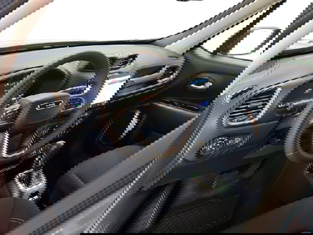 Jeep Renegade usata a Roma (15)