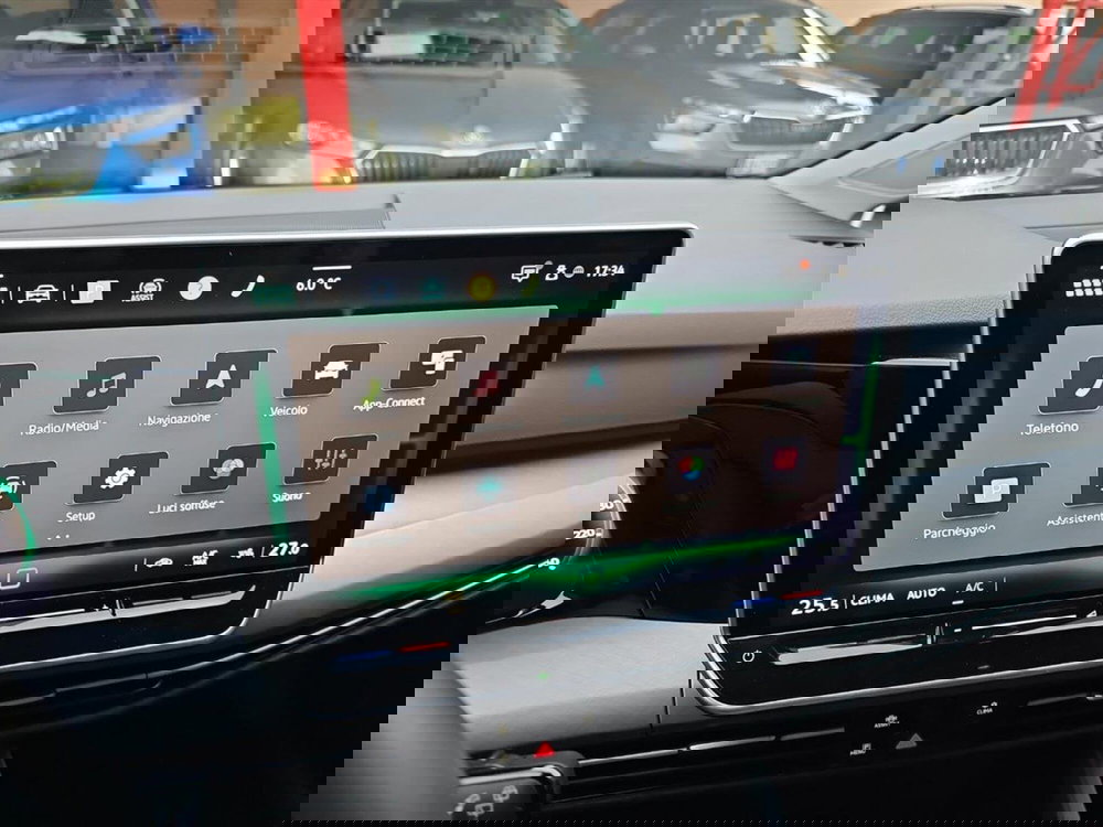 Volkswagen Golf usata a Lecco (13)