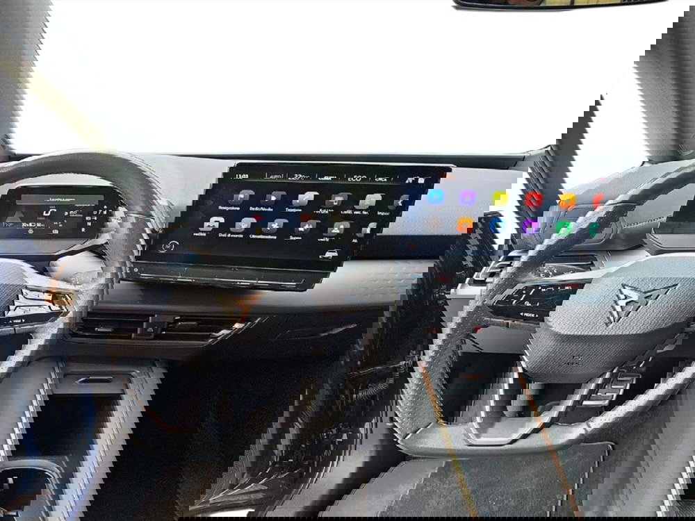 Cupra Born usata a Lecco (9)