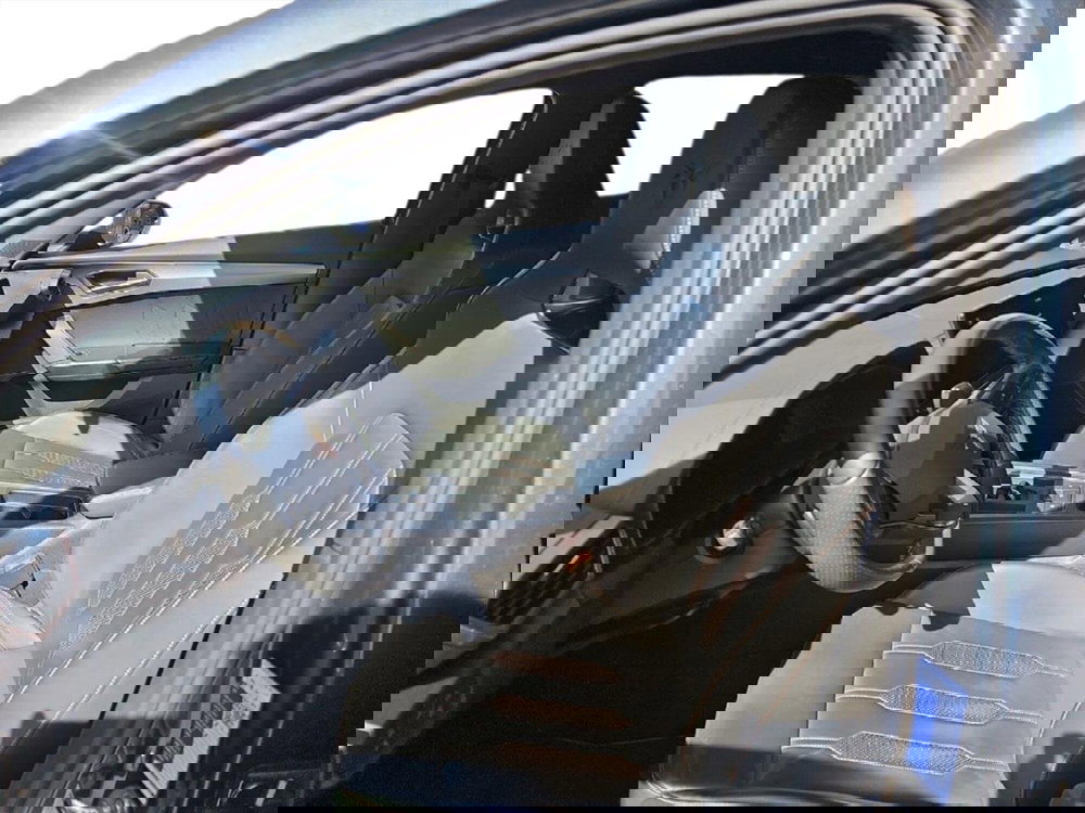 Cupra Formentor usata a Lecco (11)