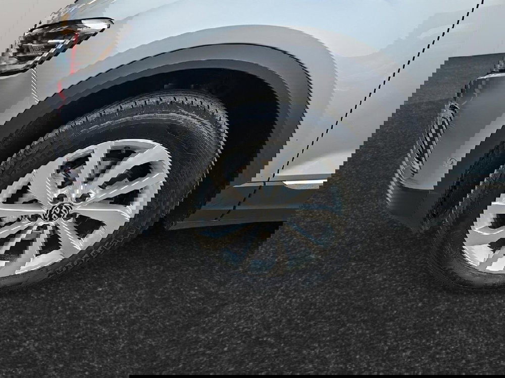 Volkswagen T-Roc usata a Lecco (15)