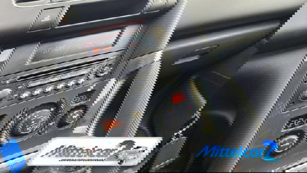 Peugeot 3008 usata a Udine (11)